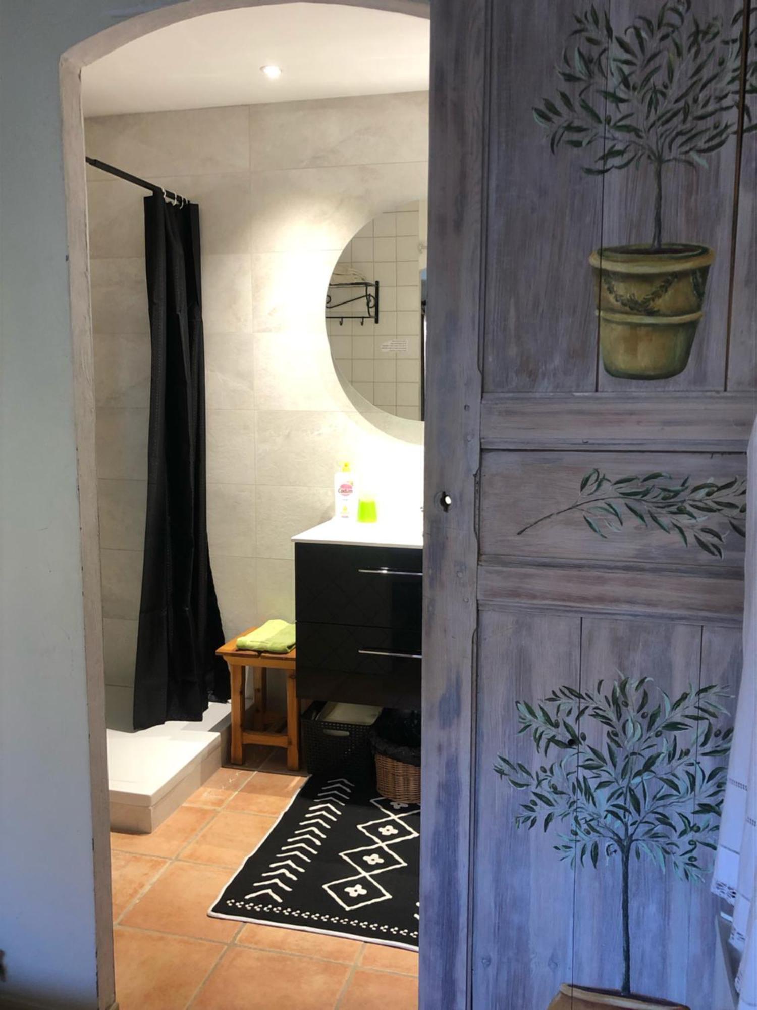 L'Oustaou B&B Piscine & Spa 伊索勒河畔贝斯 外观 照片