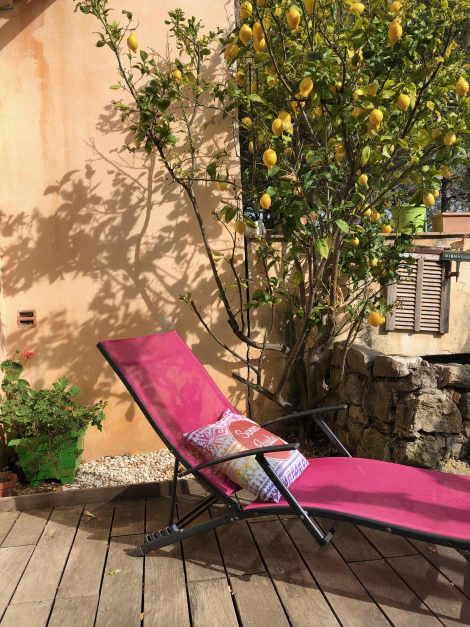 L'Oustaou B&B Piscine & Spa 伊索勒河畔贝斯 外观 照片