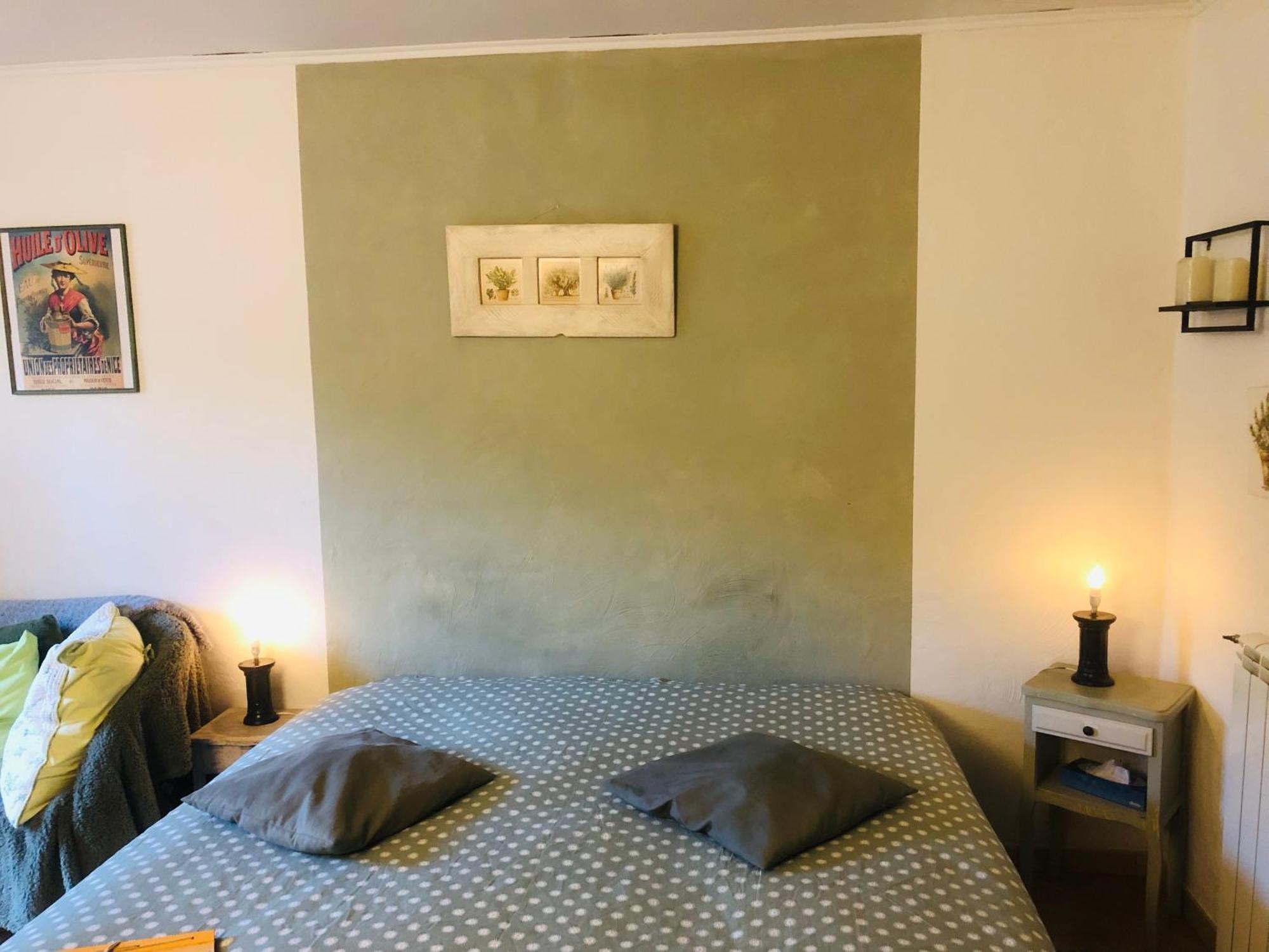 L'Oustaou B&B Piscine & Spa 伊索勒河畔贝斯 外观 照片